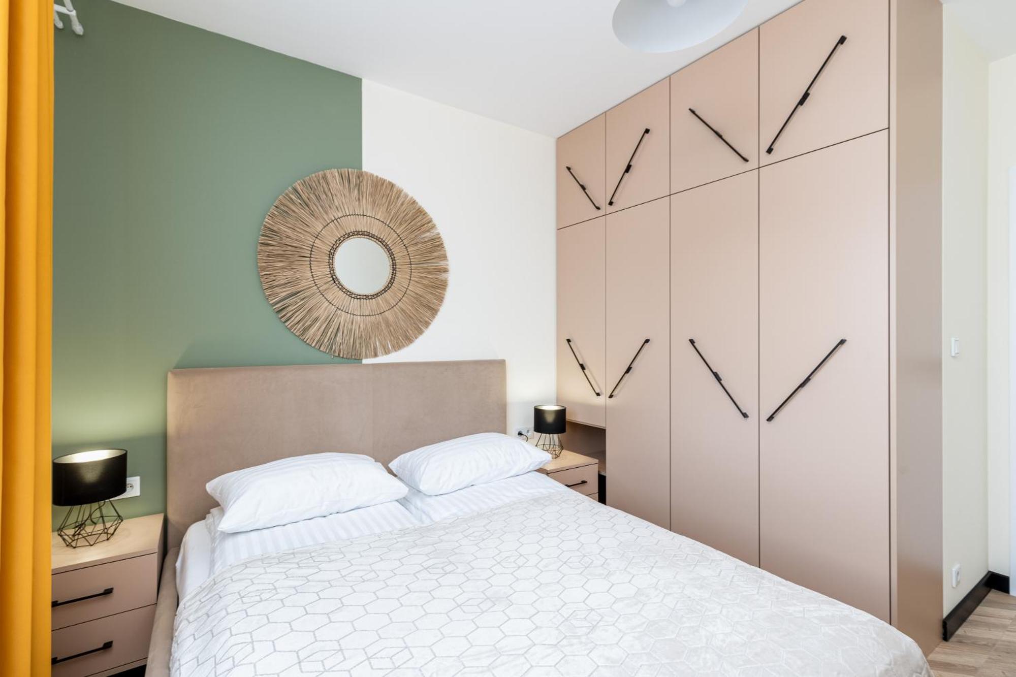 Saska Park Apartments Krasków Εξωτερικό φωτογραφία