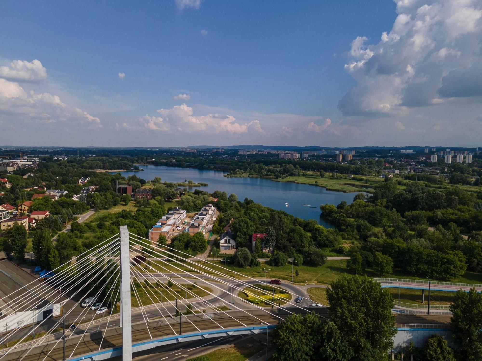 Saska Park Apartments Krasków Εξωτερικό φωτογραφία